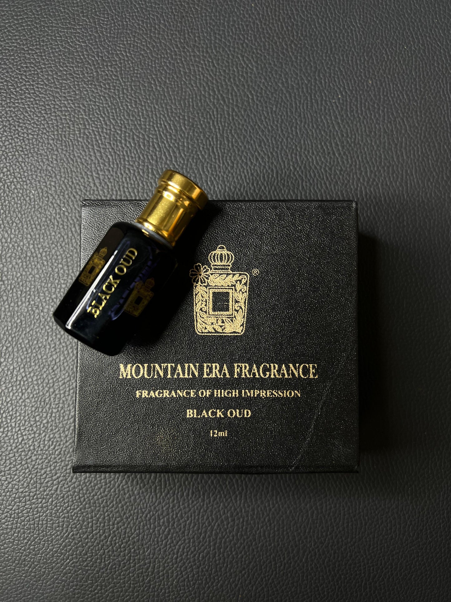 Black Oud Attar